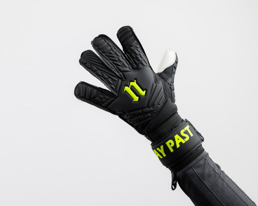 Classic Junior Goalkeeper Gloves